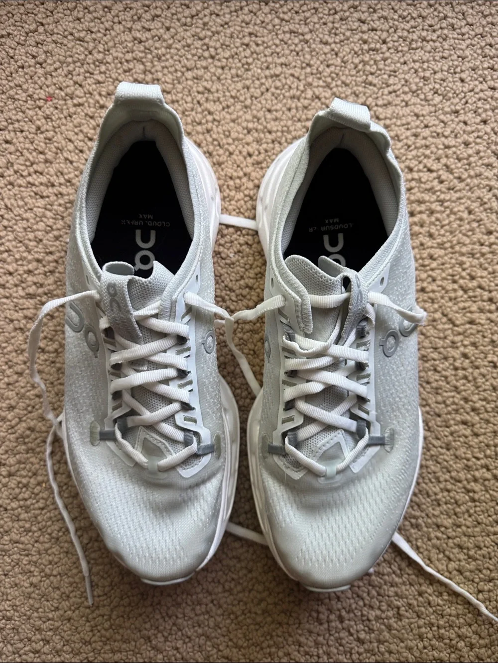 On Running breathable knit